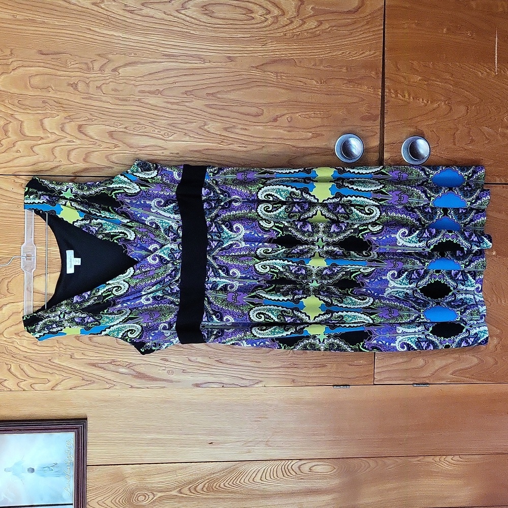 Dressbarn multi colored paisley pattern summer dress